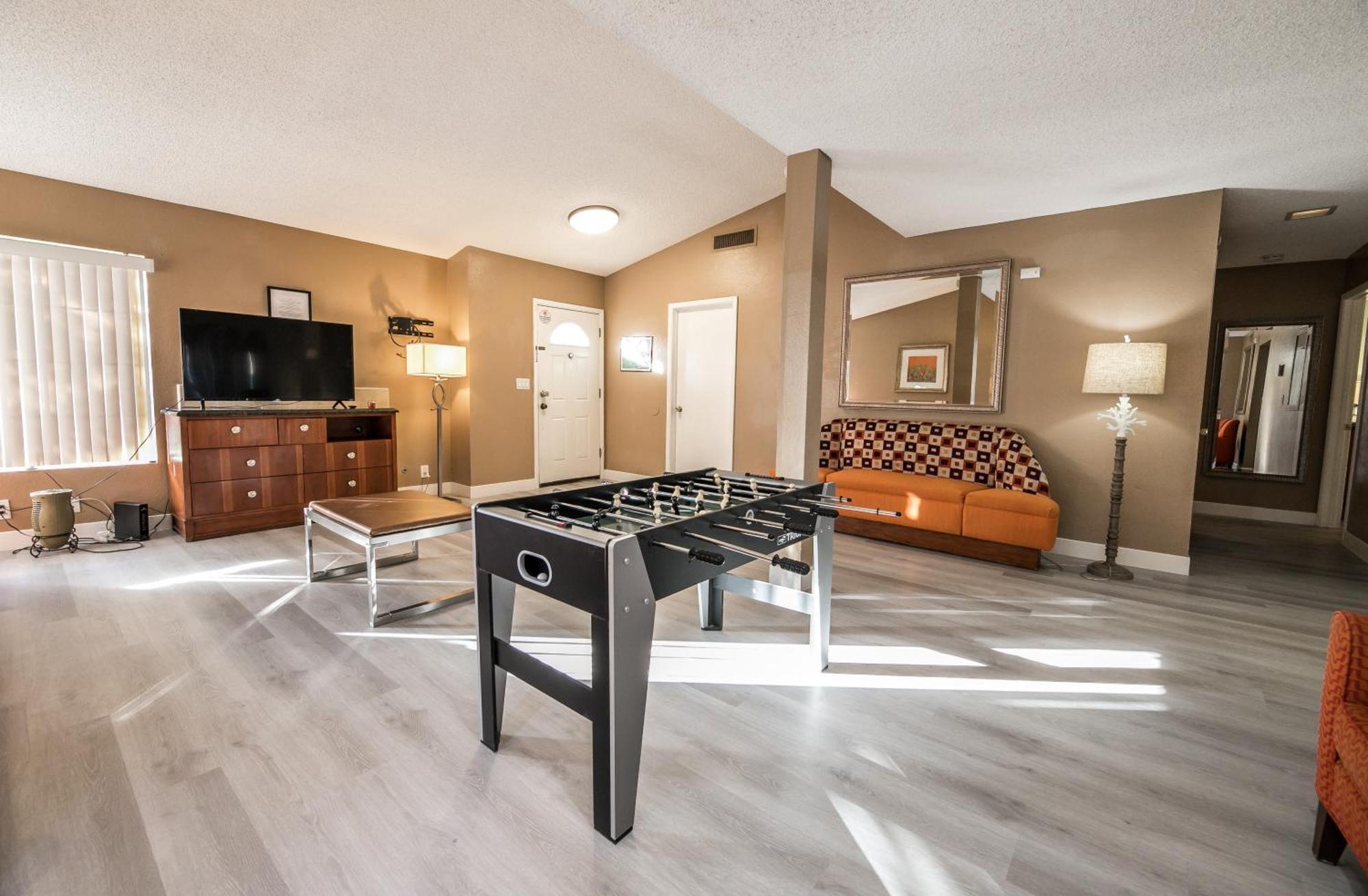 Holiday home Private Oasis With Pool Las Vegas